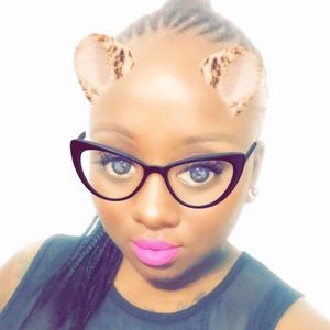 Meet your Posher, Lynn